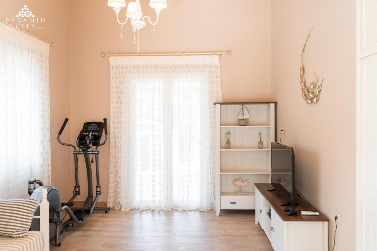 Luxury Villa Aphrodite Agios Spyridon  ภายนอก รูปภาพ